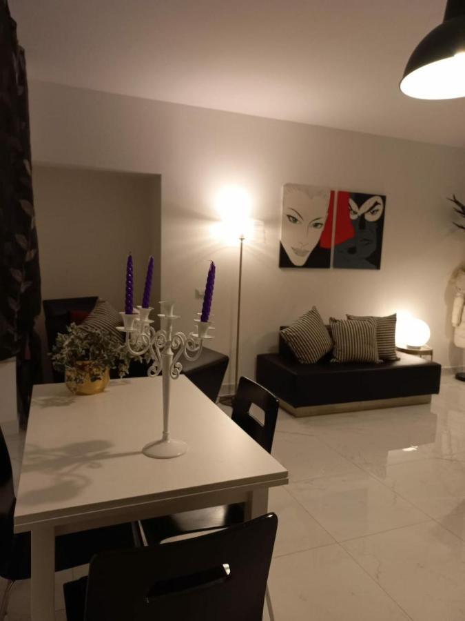 Violet Apartment Como Buitenkant foto